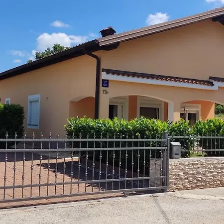 Tatil Evi Ines